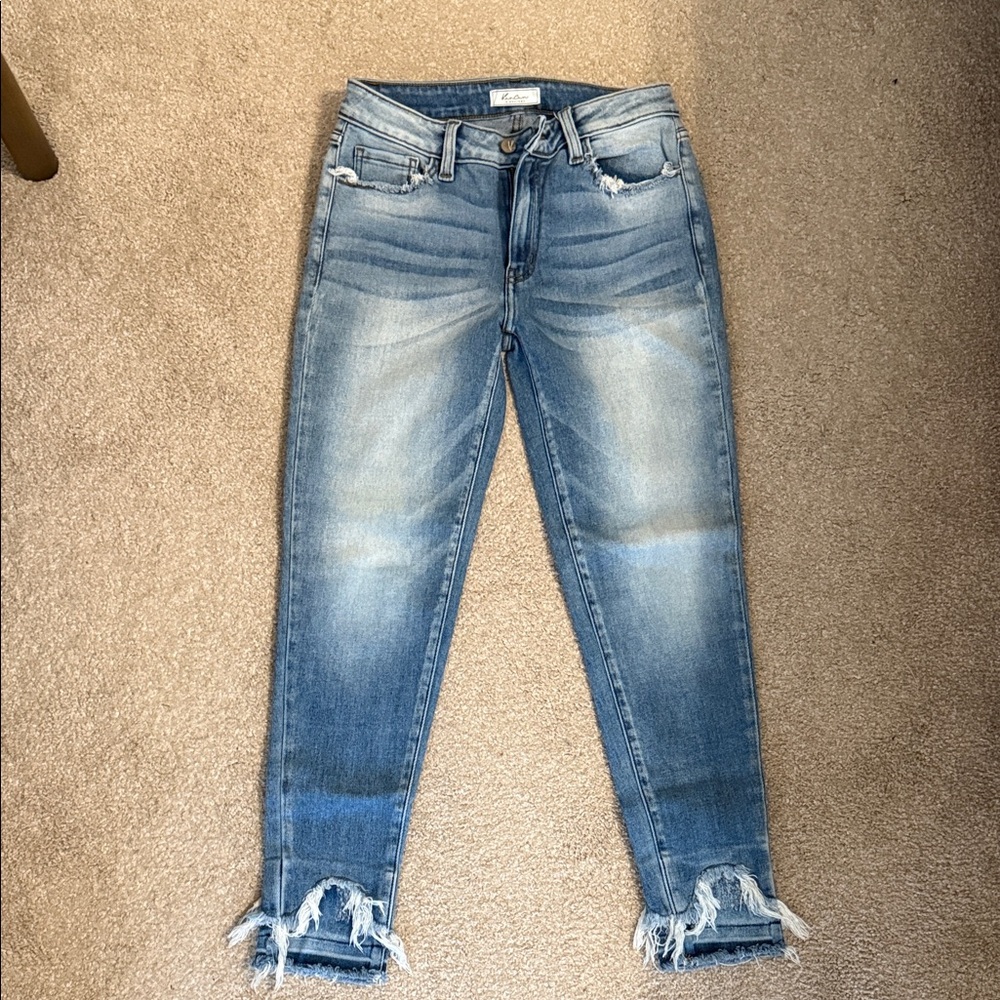 KanCan Light Blue Distressed Ankle Jeans